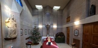 Difundieron primeras imágenes del cuerpo de Benedicto XVI en la capilla ardiente del Vaticano