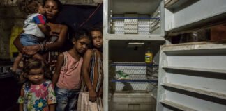 Más de dos millones de venezolanos sufren déficit nutricional