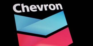 Venezuela comenzó a cargar petróleo para exportar a EEUU, tras levantamiento de sanciones y licencia a Chevron
