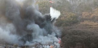 Incendio en un suburbio de Seúl obliga a evacuar a unas 500 personas