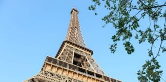 El acertijo que se resolverá bajo la Torre Eiffel en el año 2113