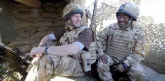 Al Qaeda ordena a sus hombres asesinar al Príncipe Harry por matar a 25 afganos en la guerra