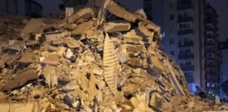 Un fuerte terremoto de magnitud 8.1 sacudió el sur de Turquía