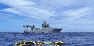 Nueva Zelanda incauta 3,2 toneladas de cocaína en más de 80 paquetes a la deriva en el océano Pacífico