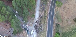 Se elevan a 40 los muertos en accidente de bus en Panamá