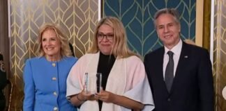 Continúa polémica en redes por Trans que recibio premio de la Casa Blanca en honor a las mujeres