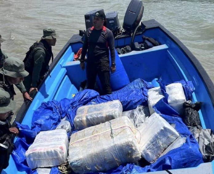 FANB incautó casi una tonelada de marihuana en el mar Caribe - thefreedompost.net