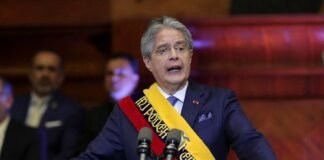 Ecuador: Lasso se declara inocente ante juicio político