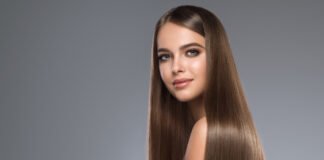 Esta mujer vive con 19 kilos de cabello