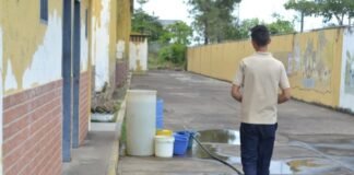 Liceo bolivariano de Maturín está cerca del colapso