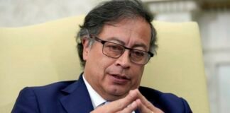 Petro apela a un ‘replanteamiento del gobierno’, tras solicitar la renuncia protocolaria a todo su gabinete de ministros