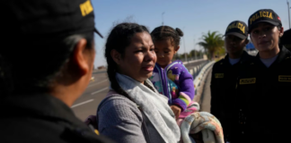 Crisis migratoria entre Chile y Perú: los Gobiernos evalúan abrir un paso humanitario