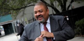 Fiscal de Manhattan que imputó a Trump recibe otra carta con polvo blanco