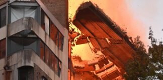 Incendio provoca colapso de edificio en Sídney