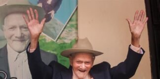 Así celebró el hombre más longevo del mundo sus 114 años