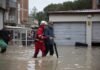 Cinco muertos y 5.000 evacuados por inundaciones en Italia (+ vídeo)