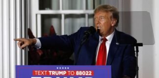 Trump dice que no devolvió los documentos clasificados porque estaba «muy ocupado»