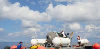 Hallan «escombros» en la zona donde desapareció el submarino