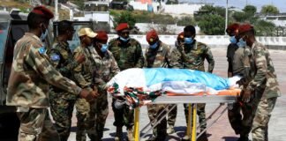 Al menos cinco muertos en un ataque de Al Shabab contra una base militar en Somalia