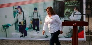 Presidenta de Perú llega a la Fiscalía para responder sobre las muertes durante protestas de 2022