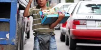 Encuesta: El 62% de los jóvenes venezolanos tienen dos trabajos
