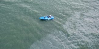 Chofer perdió el control y cayó al Lago de Maracaibo