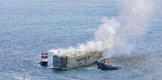 Un muerto y 16 heridos en un incendio en un buque de carga en el Mar del Norte