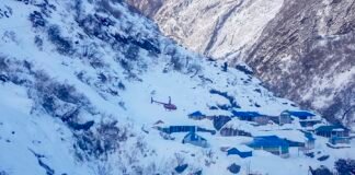 Al menos cinco muertos al estrellarse un helicóptero en Nepal