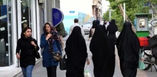 Irán confirmó el regreso a las calles de la Policía de la moral en una nueva