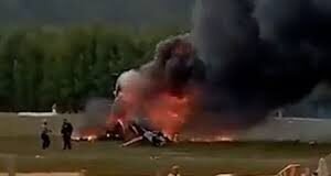 Al menos seis muertos al estrellarse helicóptero con turistas en Rusia