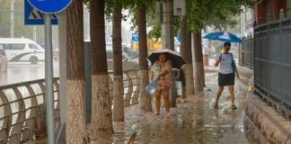 Las lluvias torrenciales en Pekín causan 11 muertos
