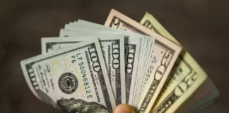 Las remesas a México crecerán un 8,9 % este año a un nivel récord