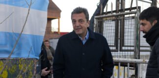 Massa advierte sobre los riesgos de la dolarización en Argentina