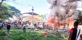 Atentado terrorista en Colombia: explota un coche bomba contra una estación de Policía