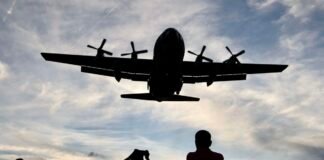 Taiwán denuncia incursión de más de 100 aviones militares chinos
