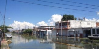 El Lago de Valencia creció el doble y amenaza a residentes de la zona