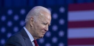 El último desvarío de Biden: confunde a los latinos con los negros