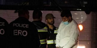 Como criminales: Así llegaron los 127 venezolanos deportados desde EE.UU