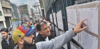 Comicios en Colombia transcurren con baja presencia e incidentes aislados