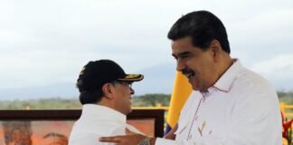 Petro se reunió con Maduro tras cumbre de México
