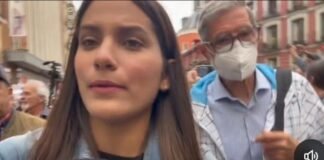 Reportera venezolana Adaís Cásares, fue víctima de acoso en una protesta pro-Hamás en Madrid