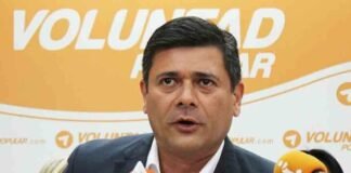 Extraoficial: Superlano a punto de declinar su candidatura a la primaria