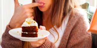 Por qué los antojos de dulces aparecen después de comer