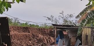 Caracas: Niña muere tapiada tras derrumbe de vivienda en El Paraíso