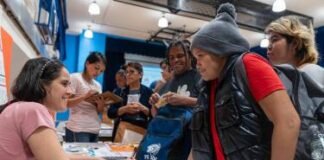 Unos 2.100 migrantes han solicitado permisos de trabajo en Nueva York