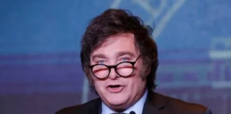 Milei realiza su primera viaje como presidente electo