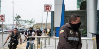 Violencia en Ecuador deja 10 muertos y 70 detenidos