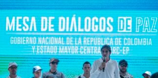 Gobierno colombiano y disidencia de las FARC reanudan diálogo de paz