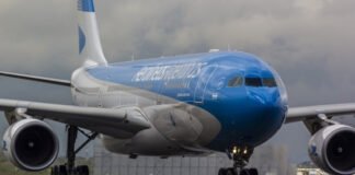 Maduro prohibió que aviones de aerolíneas argentinas sobrevuelen Venezuela