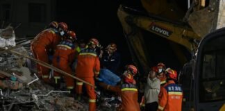 Cuatro muertos en China tras derrumbe de un edificio residencial